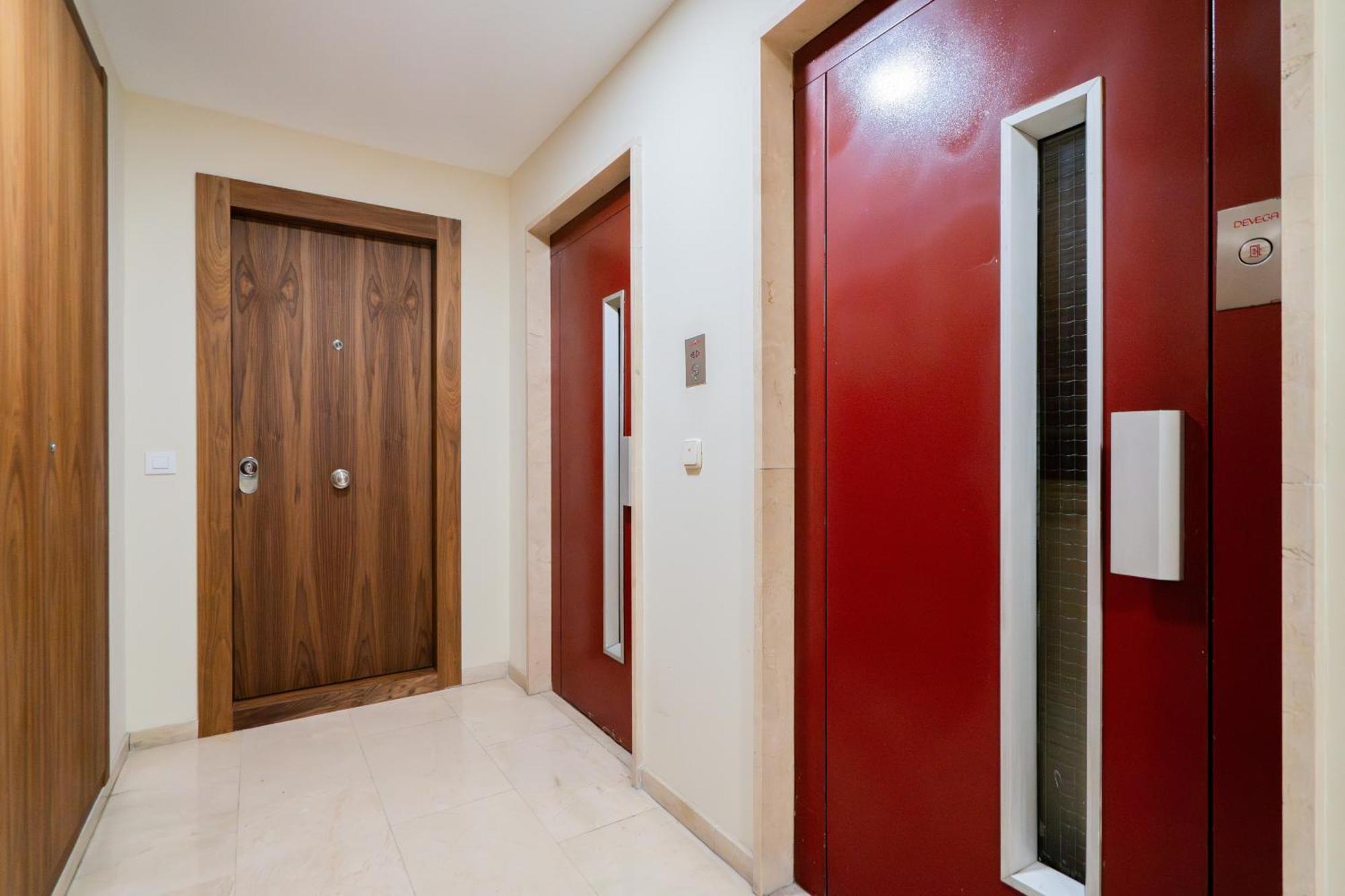 Apartamento Reformado De Lujo En Gran Via Apartment Madrid Bagian luar foto